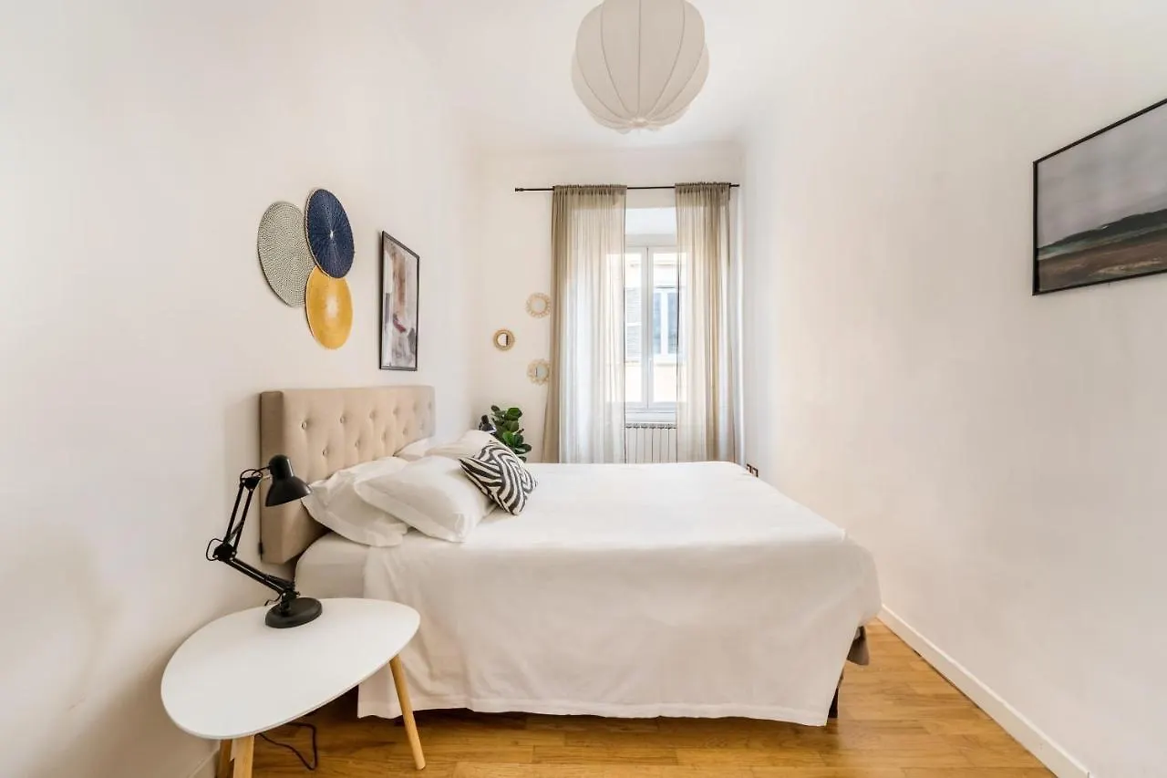 Nora'S Home, Charmy Apt In The Heart Of Trastevere Rome 0*,  Italy