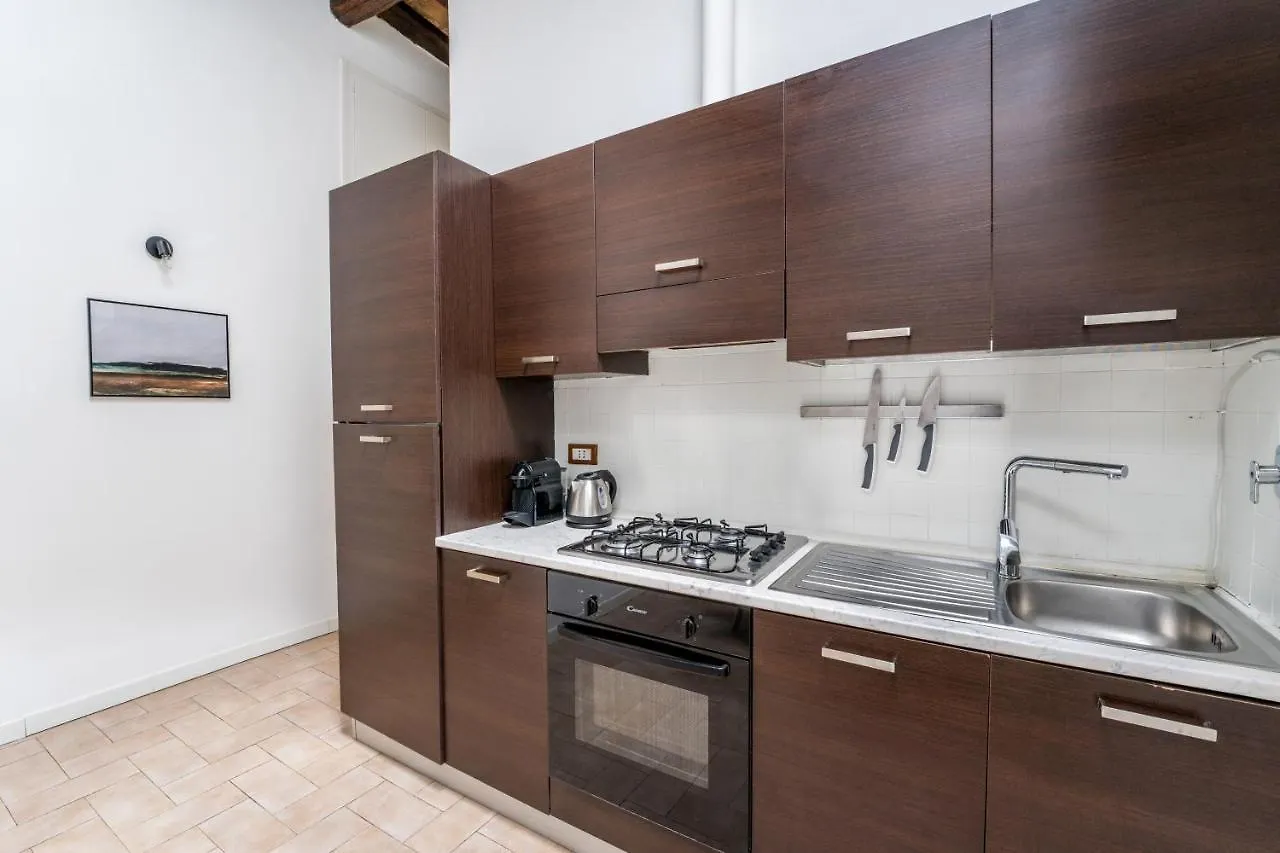 Nora'S Home, Charmy Apt In The Heart Of Trastevere Rome Italy